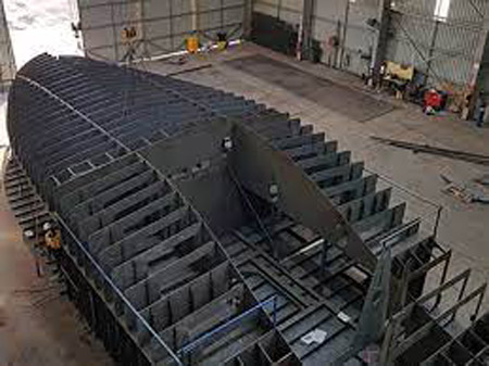 What is shipbuilding steel plate production technology